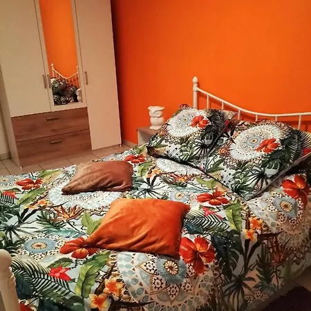 Le Monteney Ferienhaus *