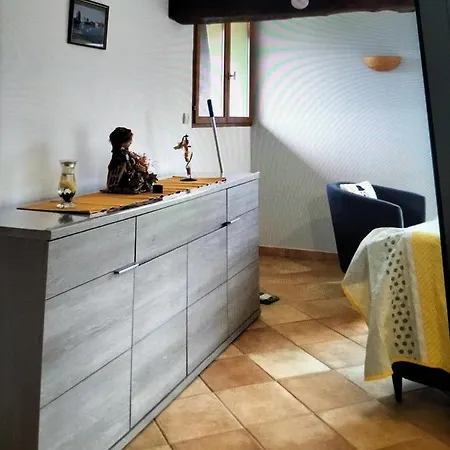 度假居 Le Monteney *